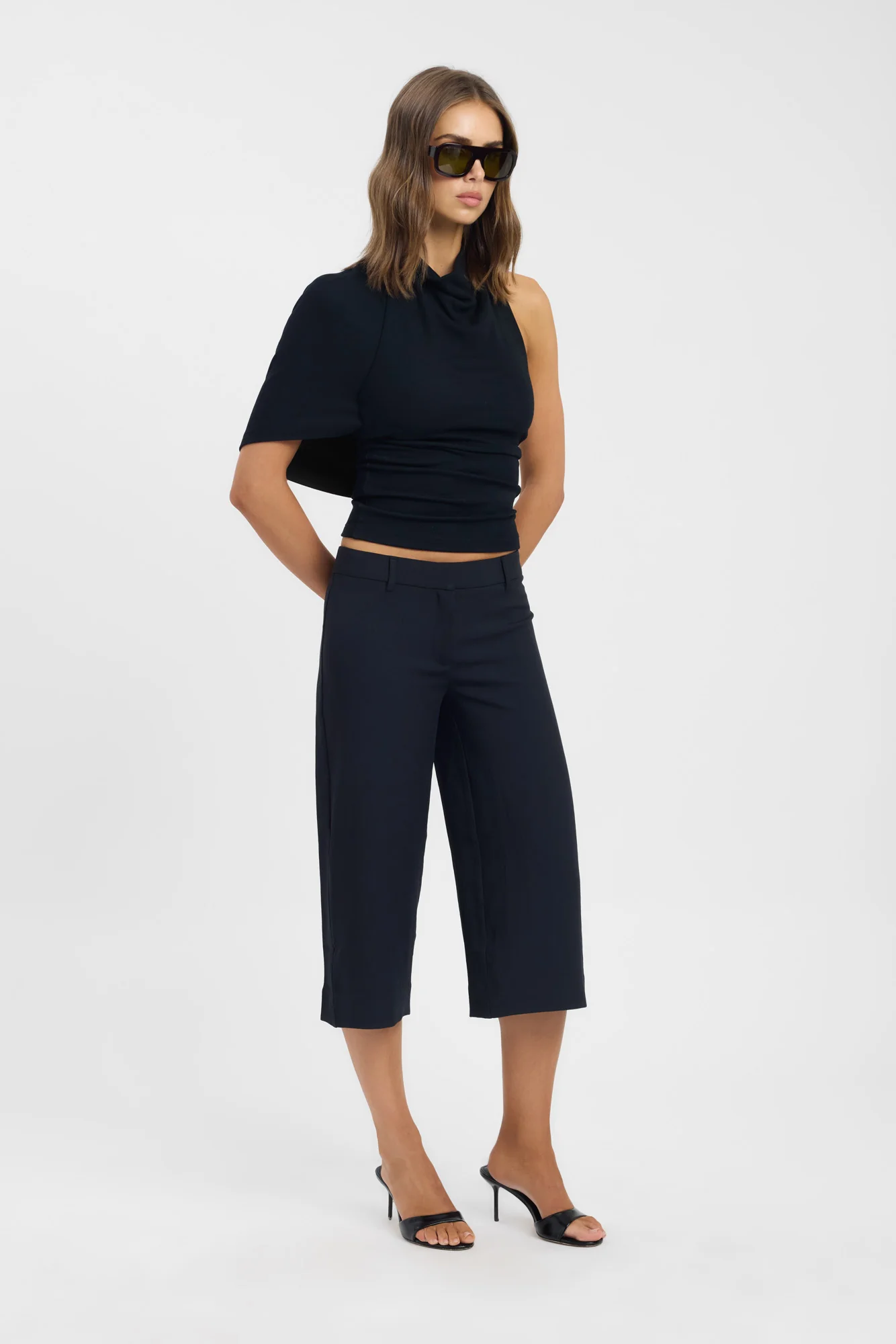 Ariel Cropped Pant - Image 2