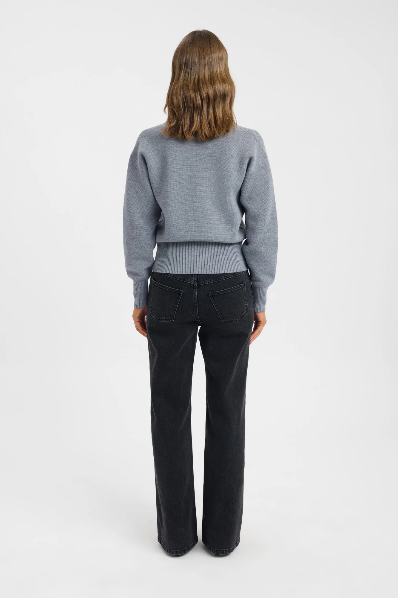 Dalton Vee Jumper - Image 4