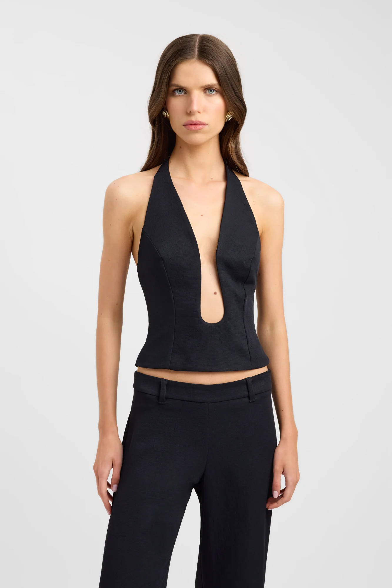 Oyster Low Cut Top - Image 2