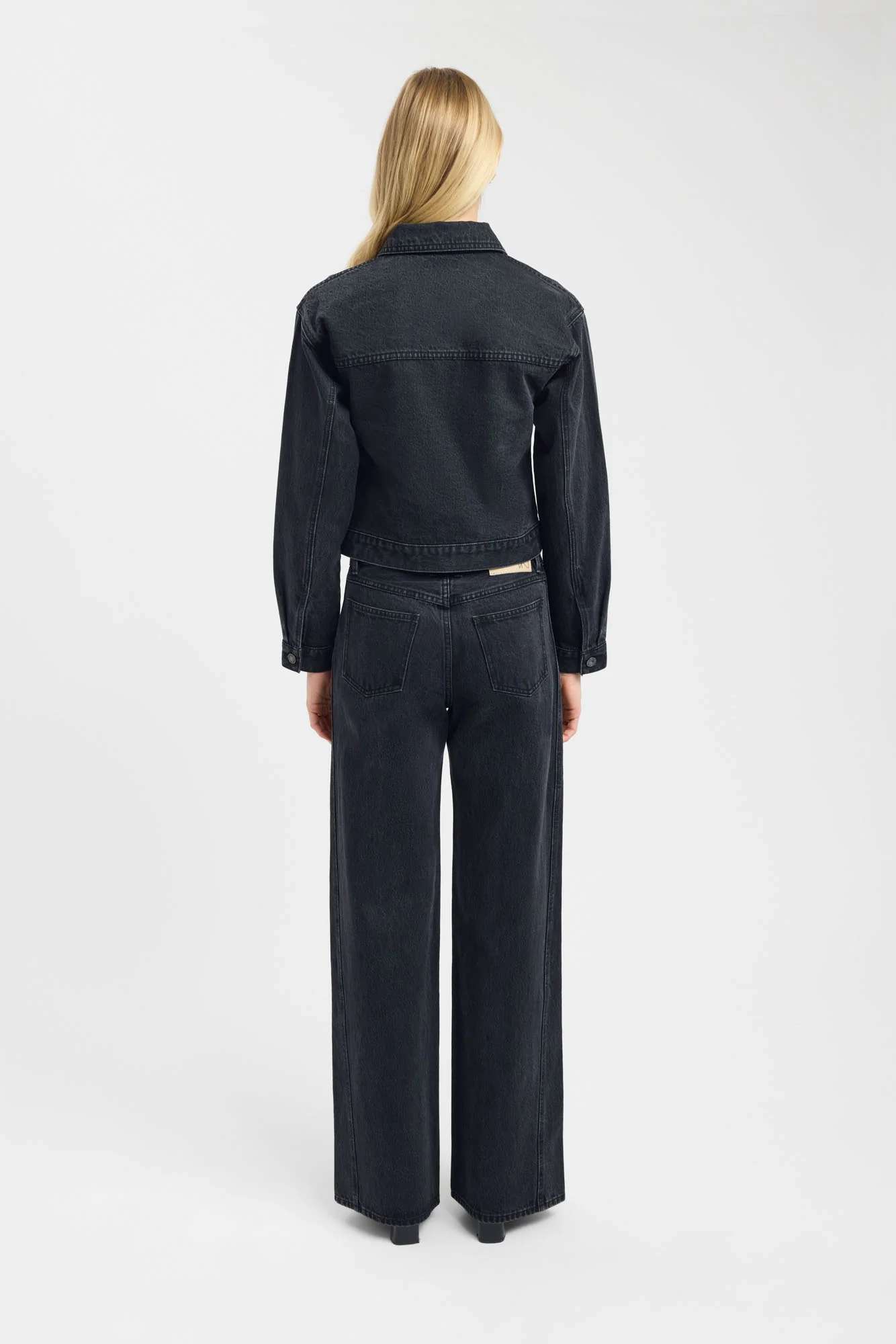 Saxon Jacket - Image 4