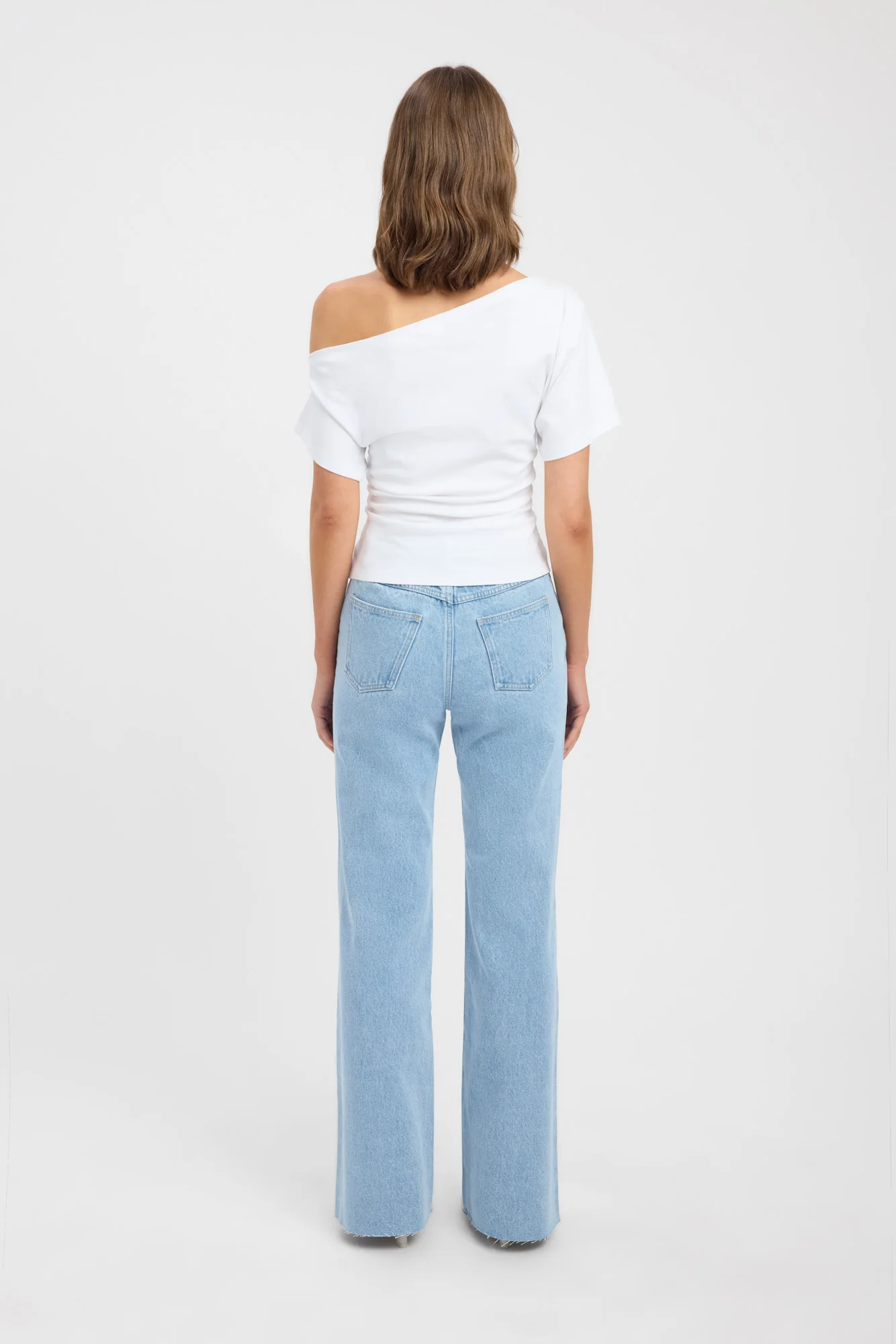 Tony Mid-Rise Jeans - Image 4